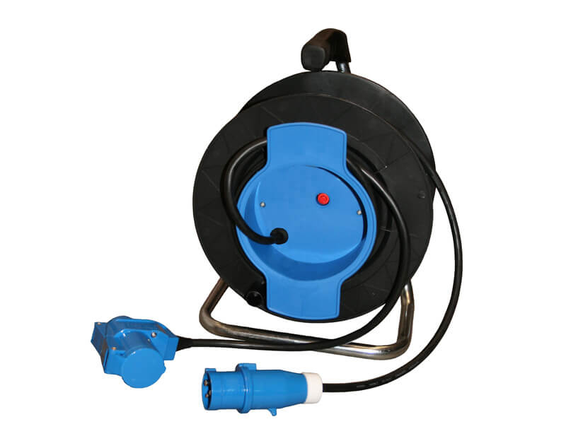 40 meter cable reel neoprene 3x1.5mm² - CEE plug and right angled coupler