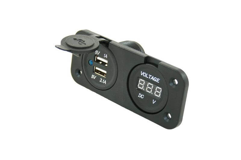 Power Line digital Volt meter and 2x USB-A 3.1A charger in 2 way build in frame
